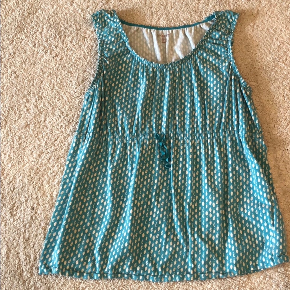 Sleeveless top